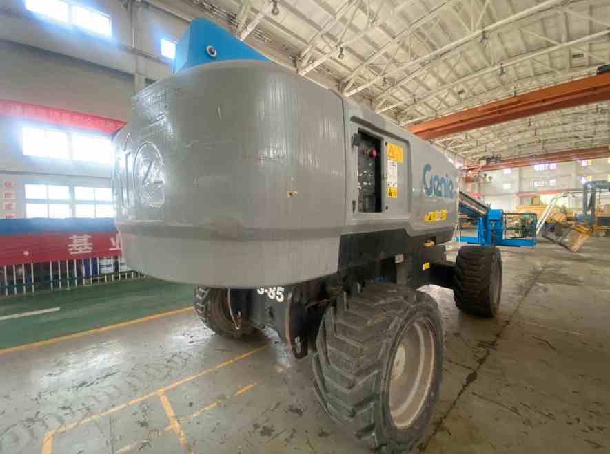 吉尼S60D-678直臂式高空迆平台