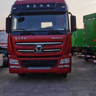 徐工G7系列6×4国六燃油牵引车G7
