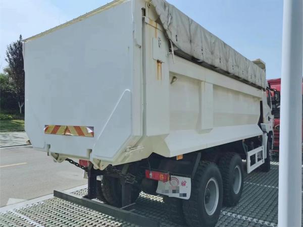 徐工NXG3250D5NC自卸车