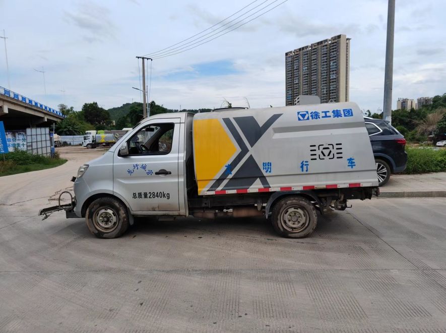 徐工DXA5033TYHD6路面养护车