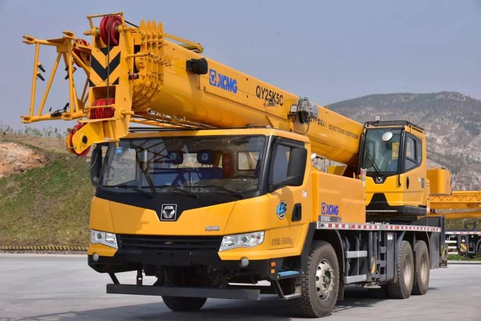 徐工QY25K5C汽车起重机