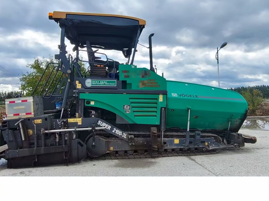 徐工RP903摊铺机