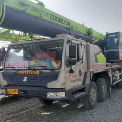 中联35T-70T汽车起重机