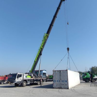 中联25吨汽车起重机